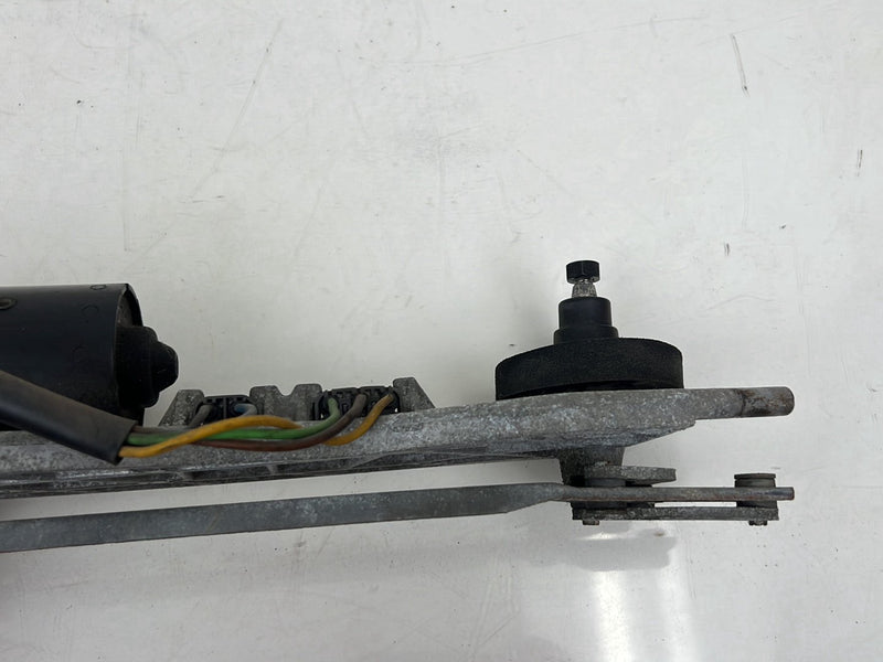 1993-1997 Volvo 850 Front Wiper Motor Transmission Assembly OEM