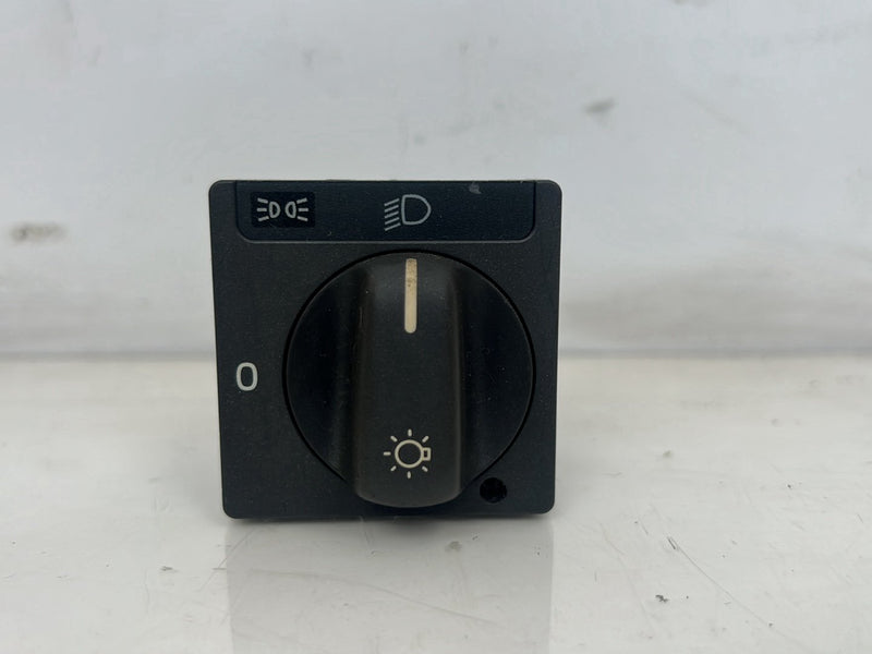 1998-2000 Volvo V70 S70 Dash Headlight Lamp Switch 8601773 OEM