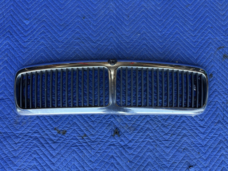 1998-2003 Jaguar XJR XJ8 X308 Front Chrome Grille Hood Trim HNC5504BB OEM #4645E