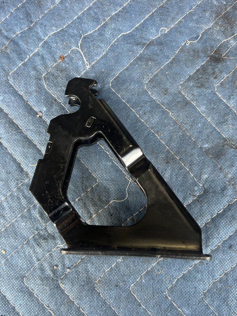 2005-2011 Audi A6 Rear Seat Lower Brackets w/ Hardware 8E9886177A OEM #3483EM