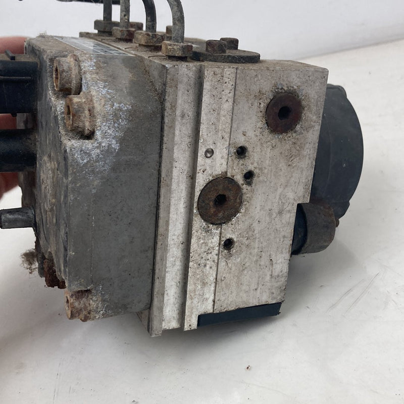 1999-2004 Land Rover Discovery II L550 ABS Pump SRB101241 4874070200 OEM #5057M