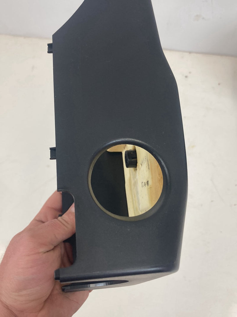 2005 Volvo XC90 275 Steering Column Surround Trim Gauge Bezel 3409438 OEM #4839M