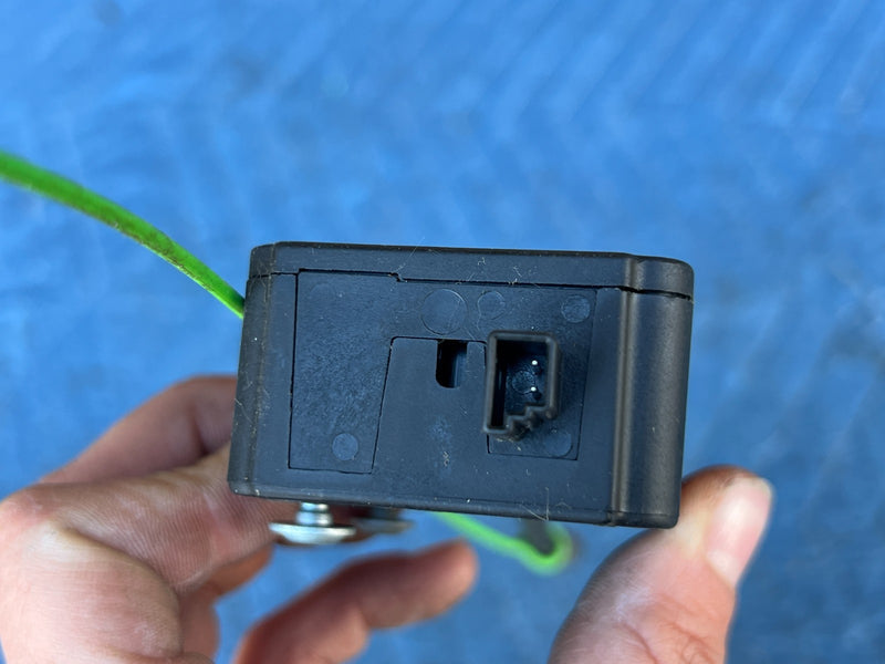 2002-2005 BMW 330xi 325xi E46 Fuel Gas Door Lock Actuator 67116923973 OE #4787EM