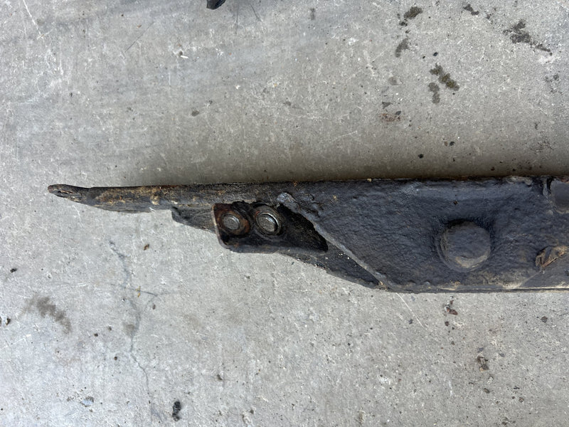 1967-1974 Volvo 140 142 Rear Left & Right Bumper Shock Pair OEM #5089EM