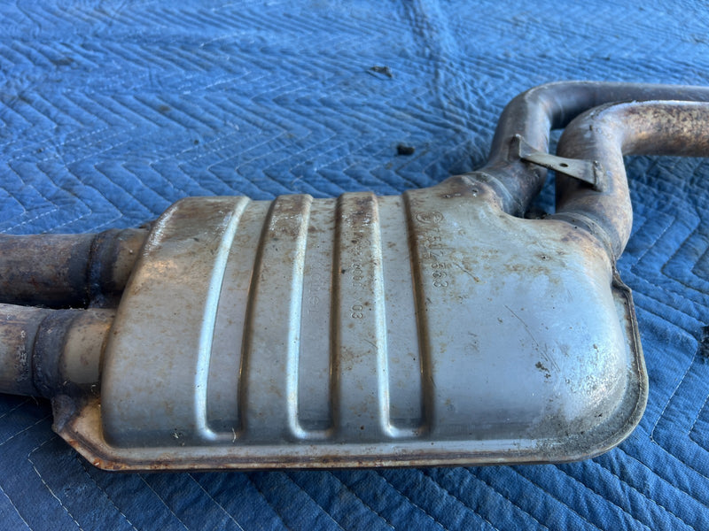 2000-2005 BMW 330xi 325xi E46 Rear Exhaust Resonator Assembly OEM #4835EM