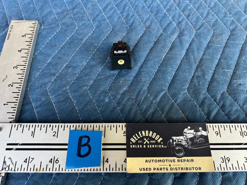 1983-1985 Porsche 944 Blower Fan Motor Resistor Switch 321959511 OEM #2445EM