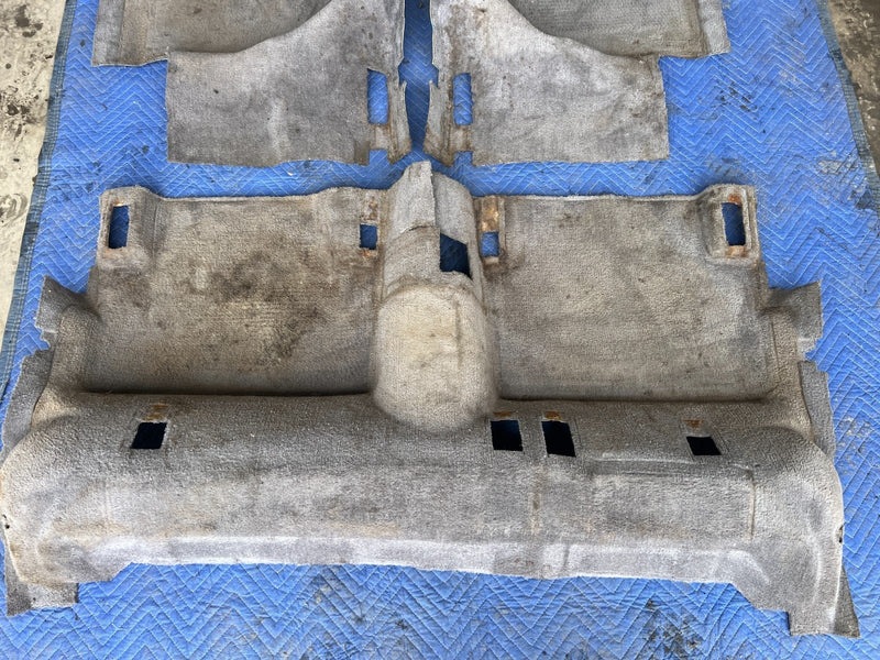 1992-1995 Volvo 940 740 Wagon Front & Rear Charcoal Molded Carpet Set OE #3294EM