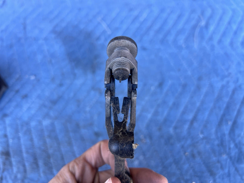 1986-1993 Volvo 240 244 245 Gas Pedal Assembly w/Cover & Vacuum Valve OEM #5051E