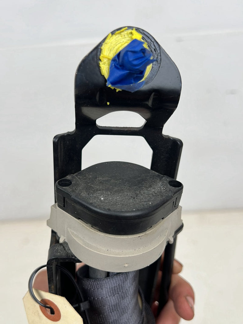 2004-2007 Volvo S60R V70R Front Passenger Right Seat Belt Retractor OEM #5729EM