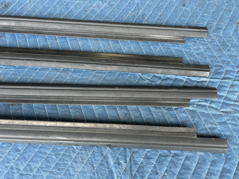1989-1995 Volvo 740 940 Sedan LH RH Front Rear Window Seal Set of 4 OEM #3747EM