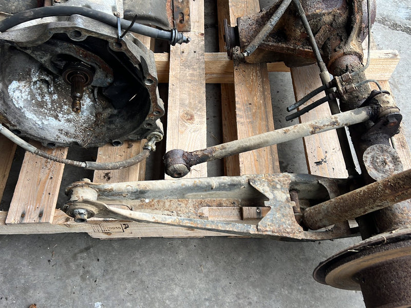 1975-1980 Volvo 244 240 Sedan Rear Differential Subframe Axle 1216098 OE #5433EM