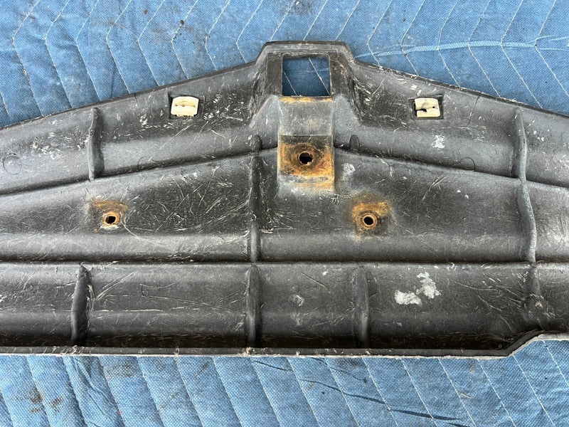 1989-1995 Volvo 740 940 Front Radiator Upper Support Panel 1355330 OEM #3719EM