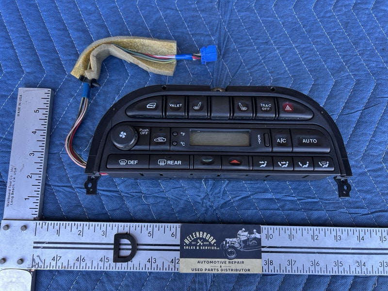 1998-2003 Jaguar XJR XJ8 X308 Temperature Climate Control Unit LJA7690BB #4631E