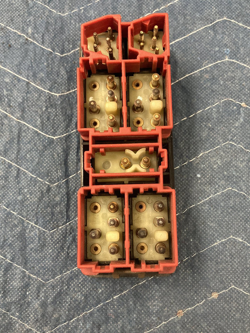 1992-1995 Volvo 940 945 740 Driver Left Master Power Window Switch OEM #6416EM