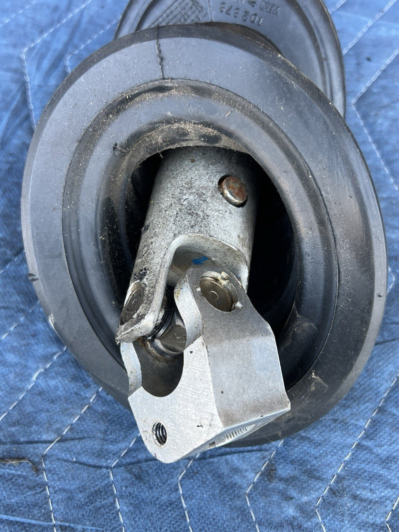 1998-2003 Jaguar XJR XJ8 X308 Steering Intermediate Shaft & Firewall Seal #4694E