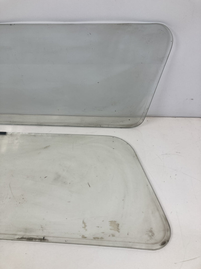 1963 Volvo 122 - Rear Quarter Glass Left