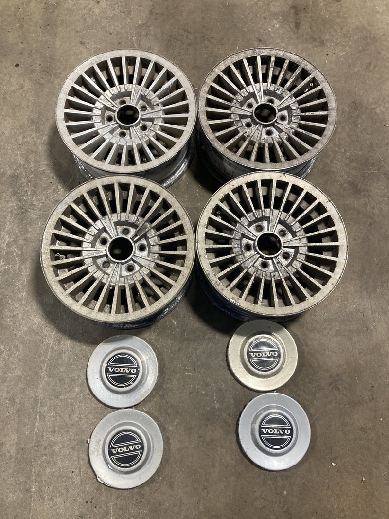 1981-1985 Volvo 240 245 Wheel Set Corona Alloy Turbine 1272200 OEM