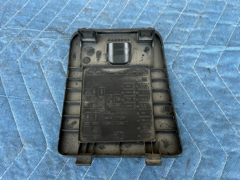 2012-2015 Chevy Cruze Fuse Box Cover Driver Side Lower 809773364 OEM #2187CN