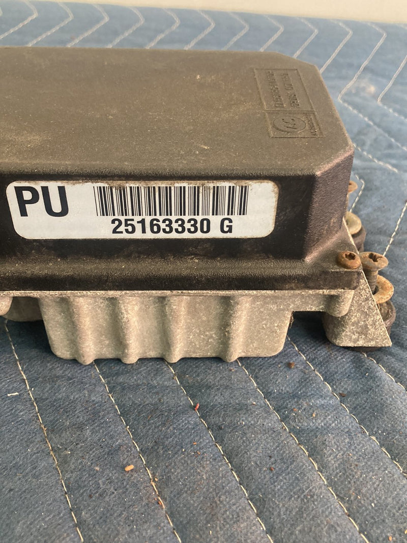 47080228