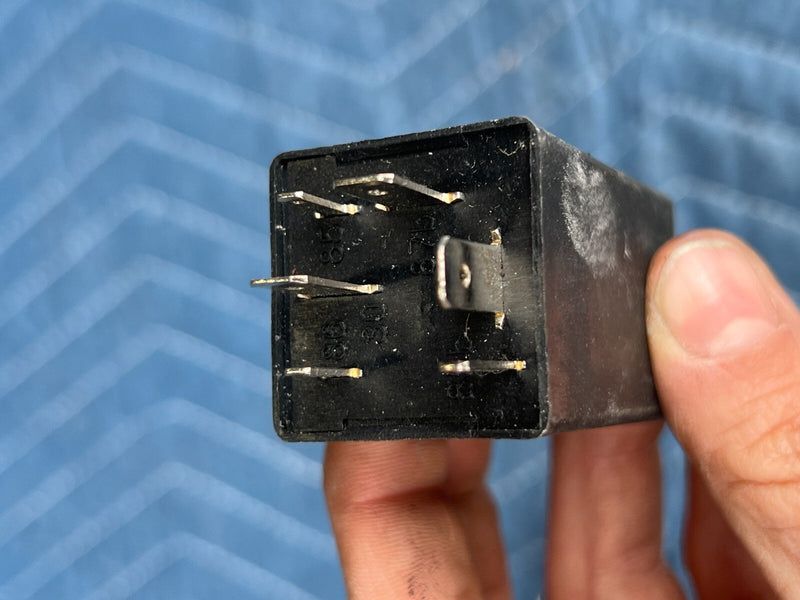 1983-1985 Porsche 944 Fuel Pump Control Relay Switch 99361522701 OEM #2536EM