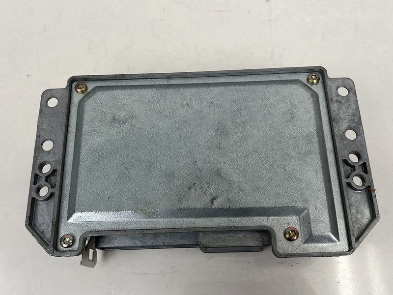 1990-1992 Volvo 740 745 940 Siemens Engine Control Module ECU 6842882 OE #5896EM