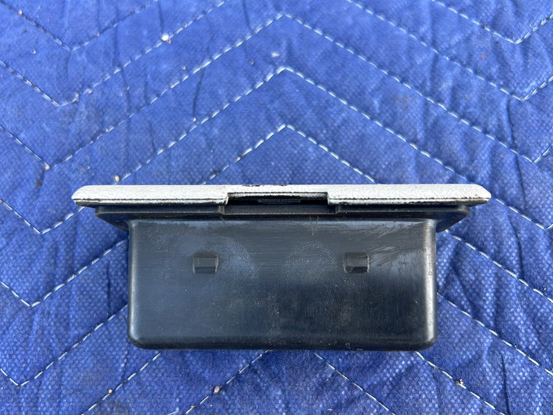 1988-1998 Chevrolet Silverado - Ash Tray PN: 15955520