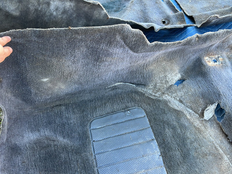 1993-1997 Volvo 850 Wagon Front & Rear Molded Carpet Set Gray OEM