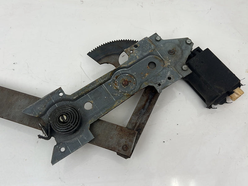 1976-1979 Cadillac Seville Front Passenger RH Window Regulator + Motor OEM #5597EM