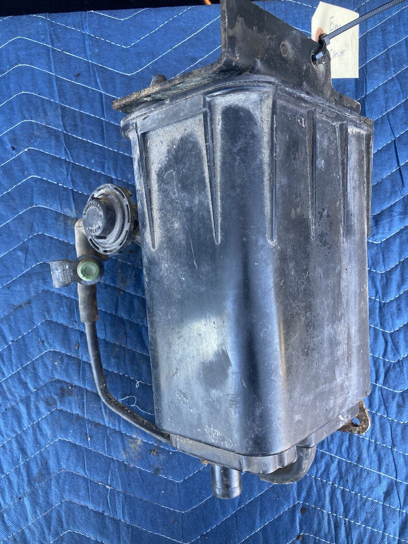 1997-2002 Jeep Wrangler TJ Evap Canister Can Tank Vapor Carbon OEM #3284M