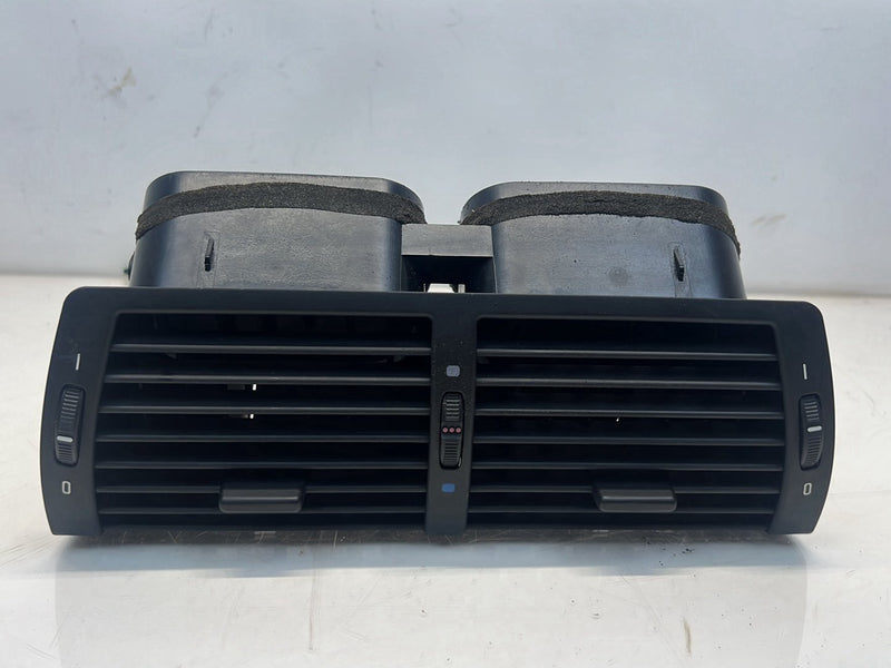 2006 BMW X5 E53 - Dash Vent Set PN: 64228402215 64228402216 64228402221 8409081