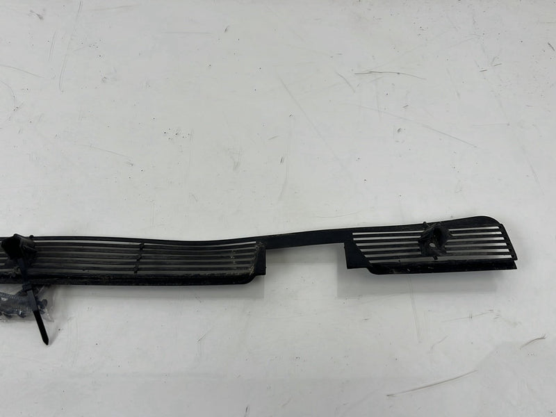 1990-1992 Volvo 740 745 940 Wagon Rear Hatch Hinge Cover Trim Vent OEM #5870EM