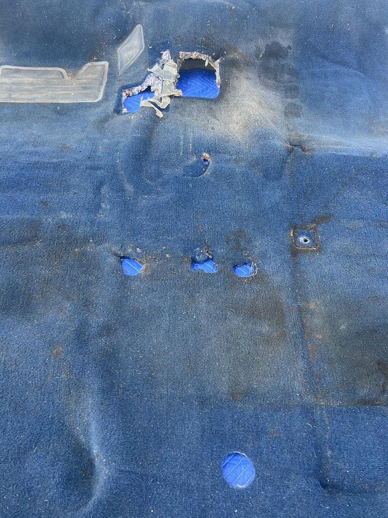 1988-1998 Chevrolet Silverado Ext Cab 4x4 Molded Carpet Set Dark Blue OE #5537EM