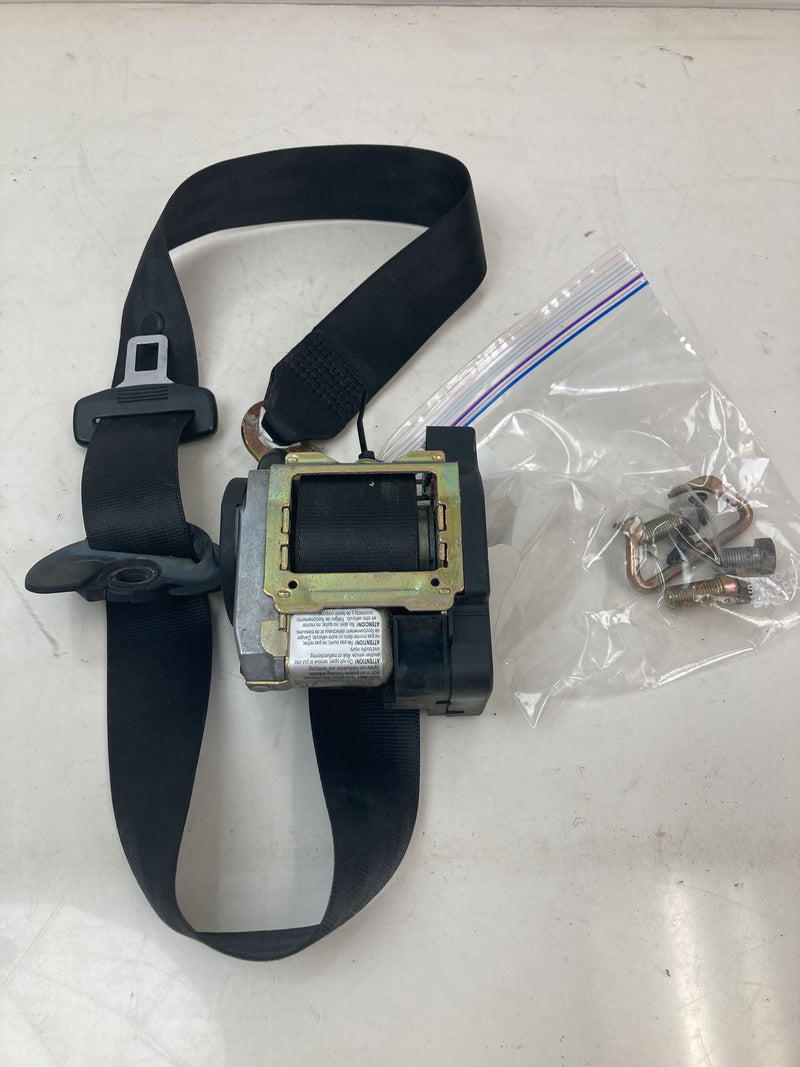 2001-2005 Volkswagen Passat Seat Belt Front Right OEM #5534M