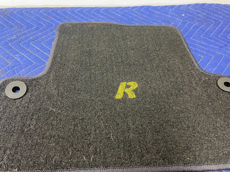 2005-2007 Volvo S60R V70R Pair LH & RH Rear Seat Carpet Floor Mats OEM #1370EM