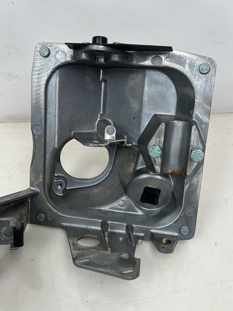 1996-2003 Audi S8 D2 A8 Accelerator Gas Pedal Assembly w/ Bracket OEM #6473EM