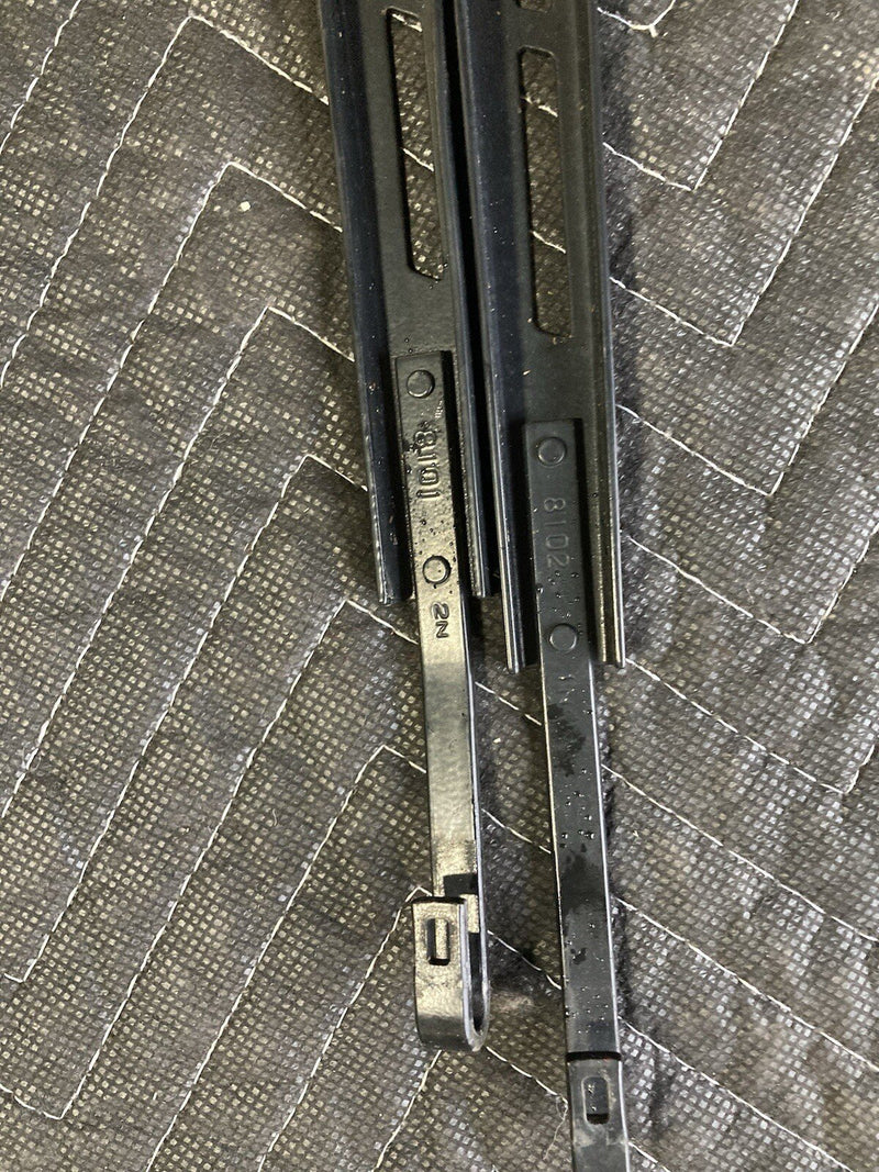 2006-2016 Chevy Impala GM Windshield Wiper Arms Left Right Pair OEM #3140M