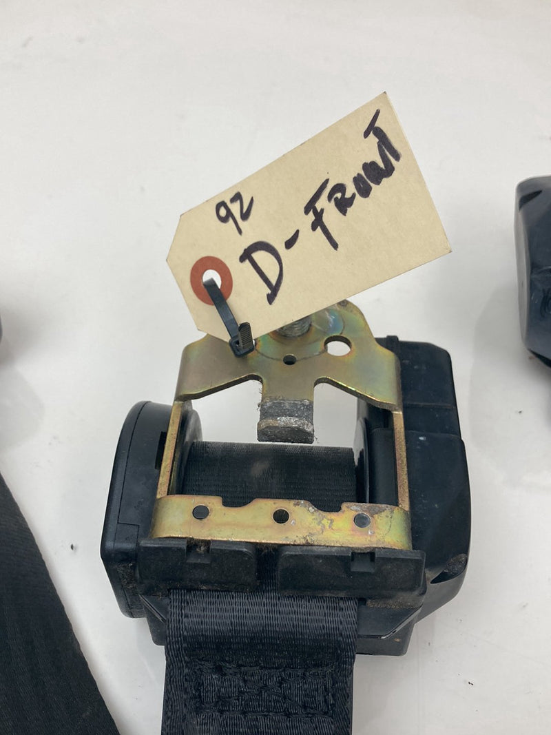 1992 Volvo 940 944 - Seat Belt Front Left PN: 3539349 352747