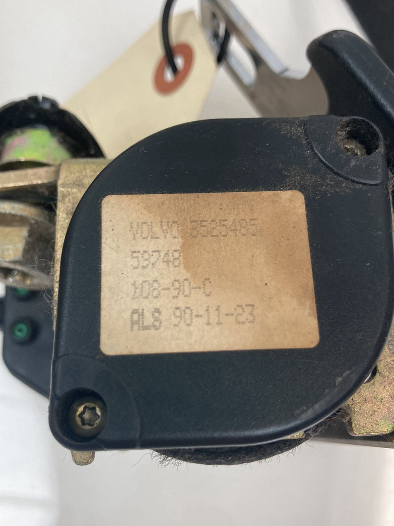 1992 Volvo 940 944 - Seat Belt Front Right PN: 3525485 3539750