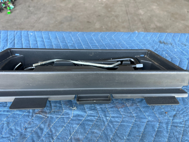 1998-2002 Honda Accord 84605-S84-A010-M1 Emergency Jack Kit, Carrier OEM #2016CN