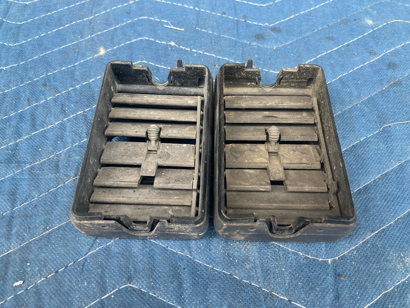 1997-2002 Jeep Wrangler TJ Outer Dash Vents HVAC Heat AC Dashboard OEM #3270M