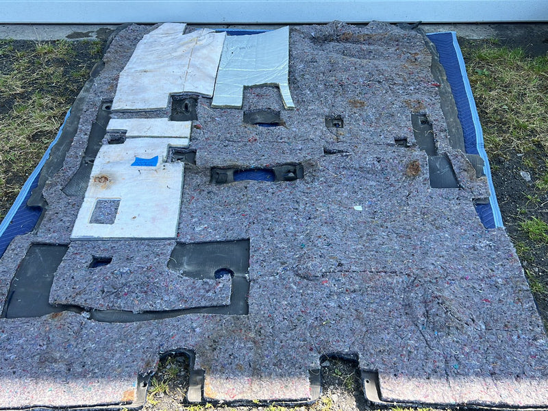 1988-1998 Chevrolet Silverado Ext Cab Blue Molded Carpet Full Set OEM #5496EM