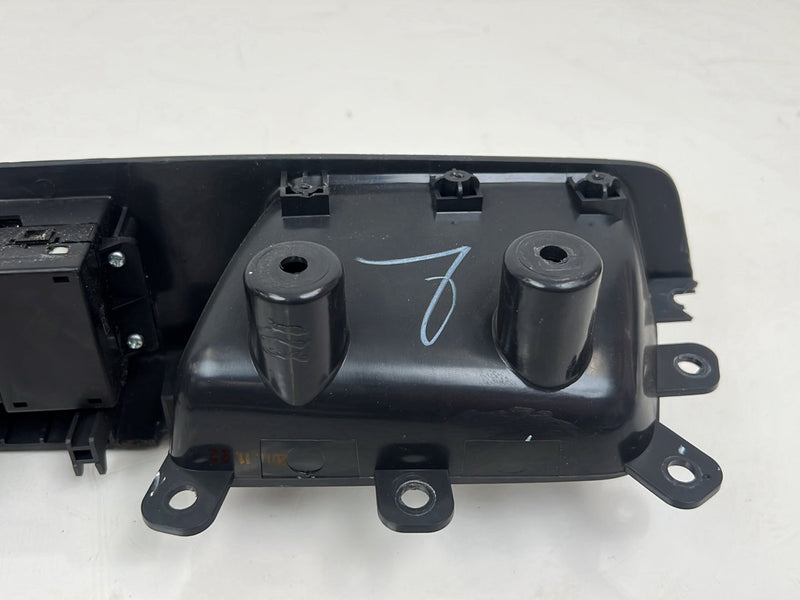 2012 Chevrolet Captiva Sport - Master Window Switch PN: 202005436 25947889