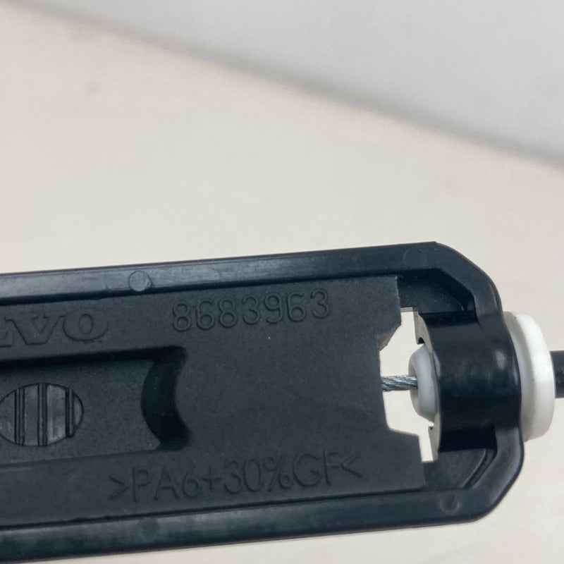 2003-2006 Volvo XC90 Emergency Parking Brake Release Handle 8683963 OEM #4809M
