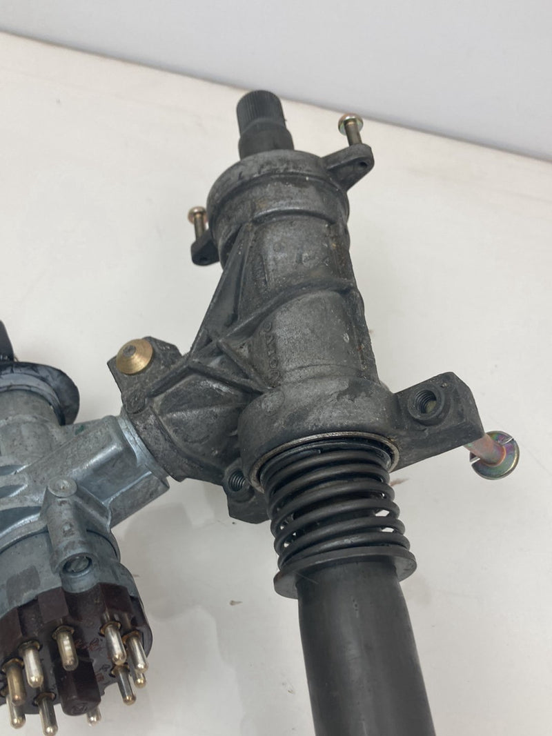 1992 Volvo 940 944 - Steering Shaft PN: 1329987 681915