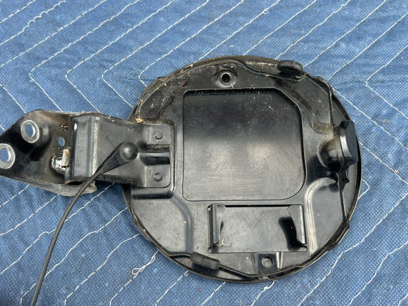 2010-2013 Suzuki SX4 Hatchback Black Fuel Gas Cap & Fuel Door OEM #1314CN