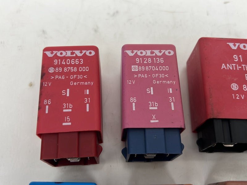 1993-1997 Volvo 850 Wiper Seat Belt Defroster Central Lock Alarm Relay OEM