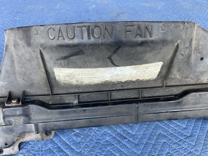 1980-1985 Cadillac Seville Fan Shroud Hood Surround Radiator 1622071 OEM #3409M