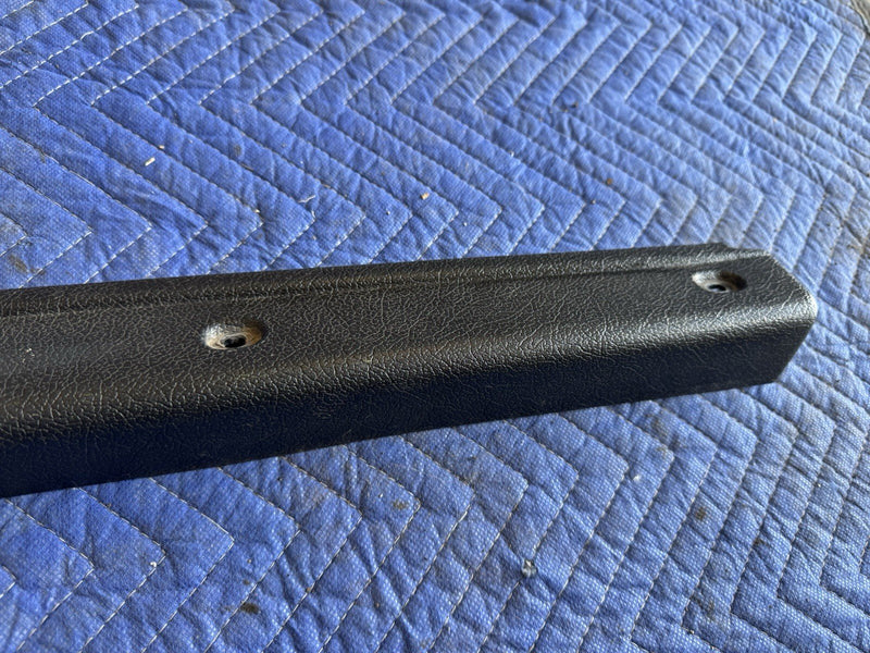 1986-1993 Volvo 240 244 Sedan Trunk Sill Scuff Panel Trim 1312694 #4868E