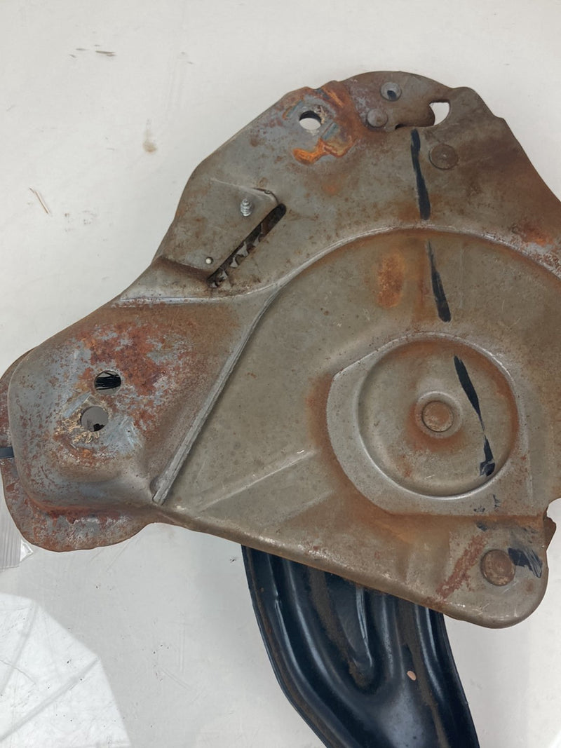 1996 Chevrolet Silverado GMT800 - Emergency Brake Pedal