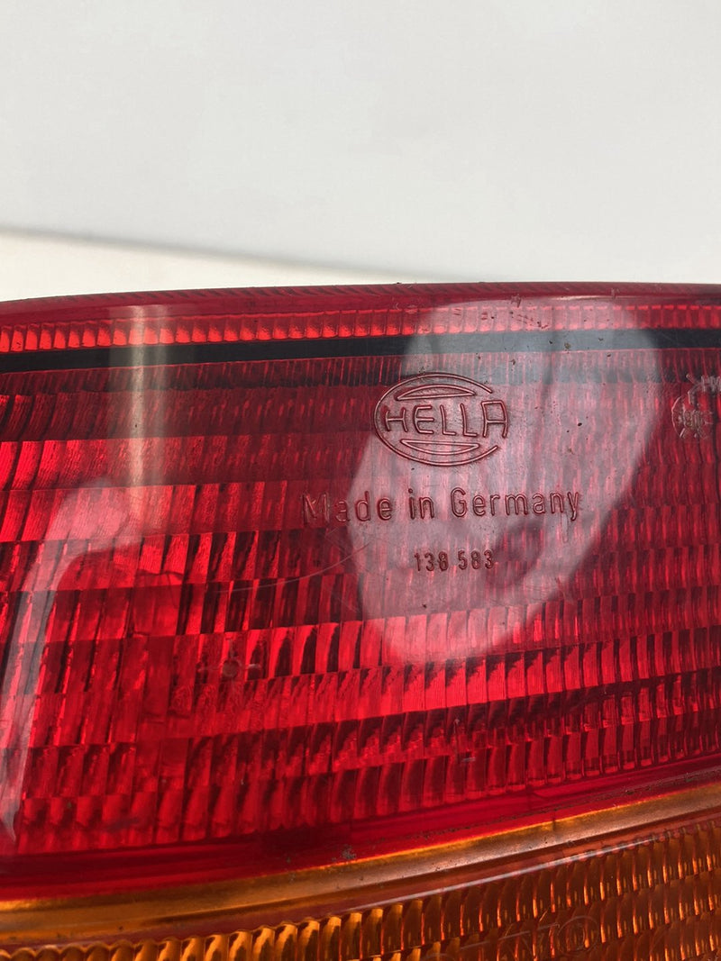 1989-1995 Volvo 940 944 Tail Light Pair Sedan Rear Brake Assembly OEM #4122M